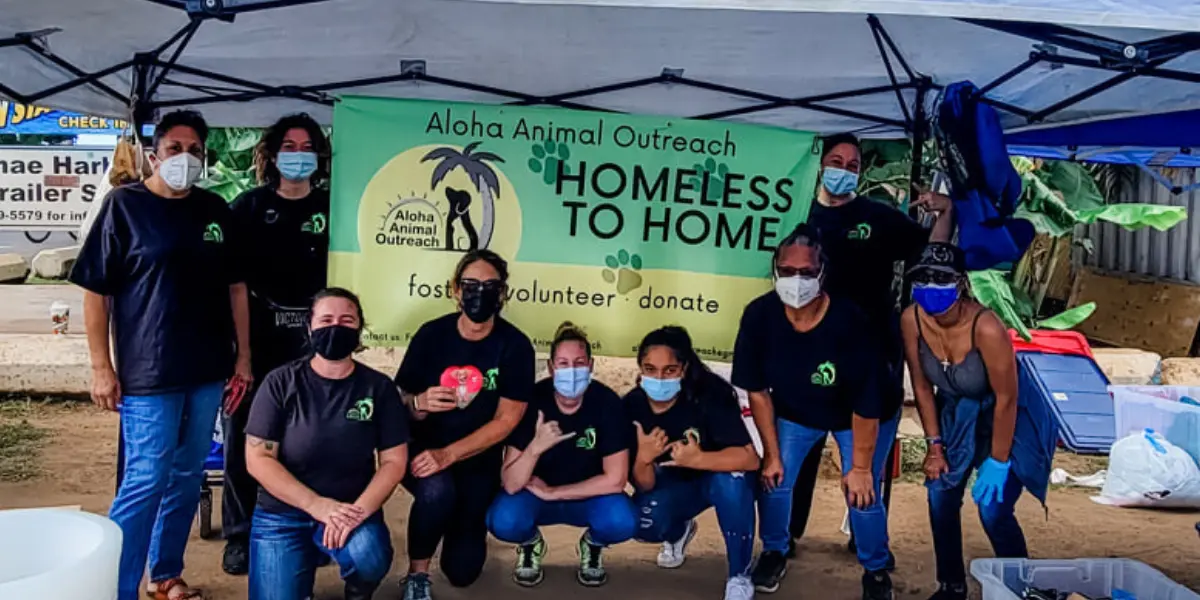 Aloha Animal Outreach team